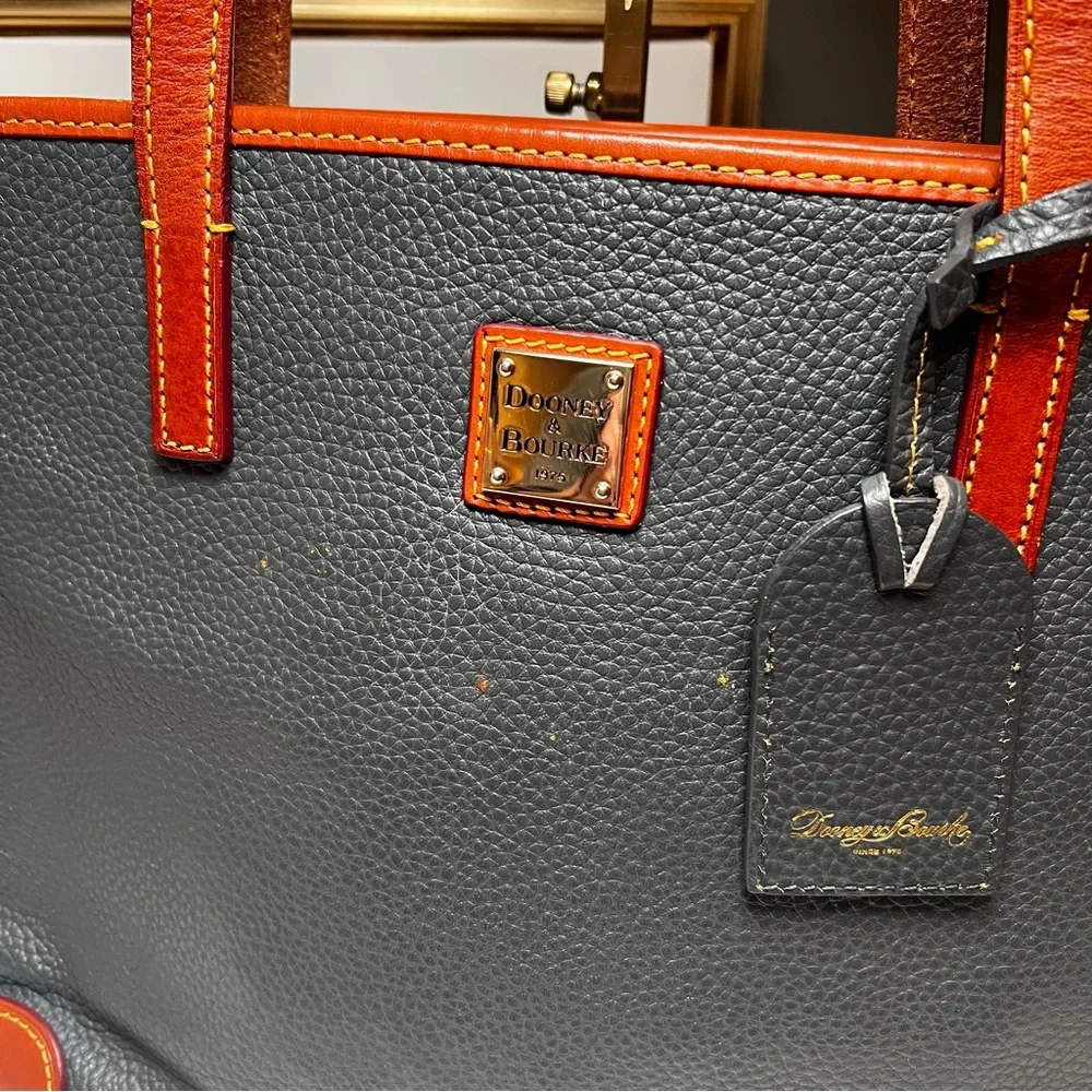 Dooney & Bourke Pebble Grain Small Charleston Shopper Tote - Picture 11 of 16